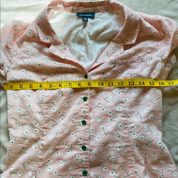 Daytime Dynamo Gingham Flower Dress - Picture 7 of 7